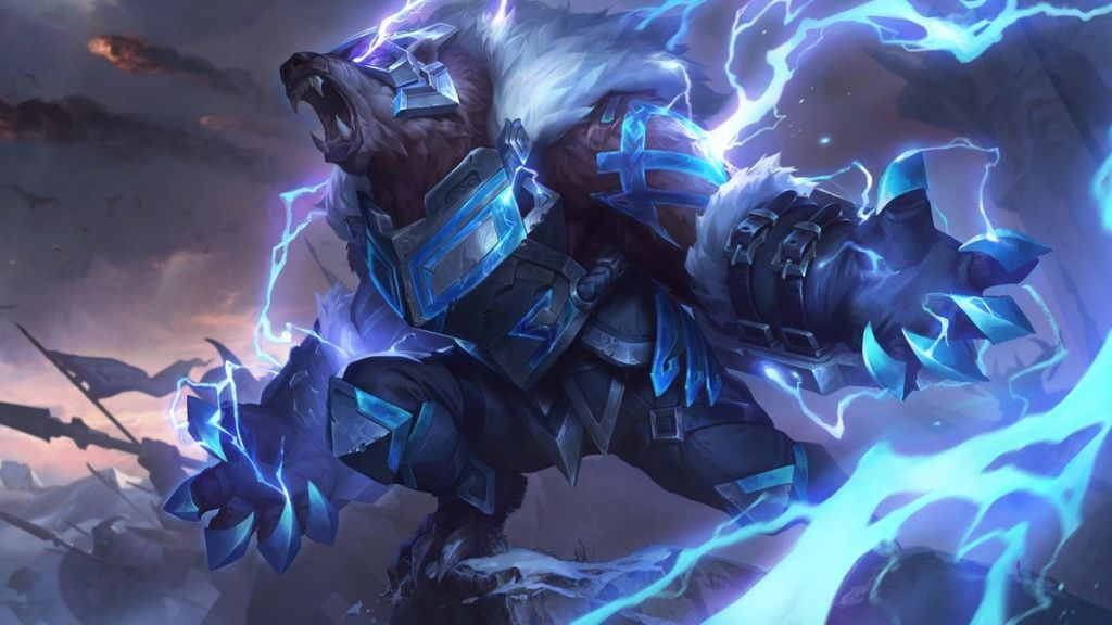 Volibear:
Tanque, daño, curación... Volibear lo tiene todo para reventar a los enemigos en un segundo. Y si quieres pasártelo aún mejor, prueba su build de AP.